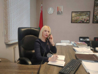 Елена Стальбовская провела прямую телефонную линию и личный прием граждан в г. Гродно