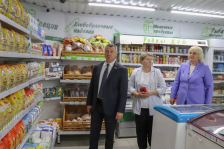 Член Совета Республики А.Горошкин провел мониторинг цен в Славгородском районе