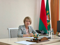 Екатерина Зенкевич провела прямую телефонную линию
