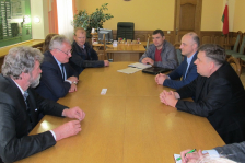 Член Совета Республики 
В.Маркевич встретился с делегацией Республики Молдова
