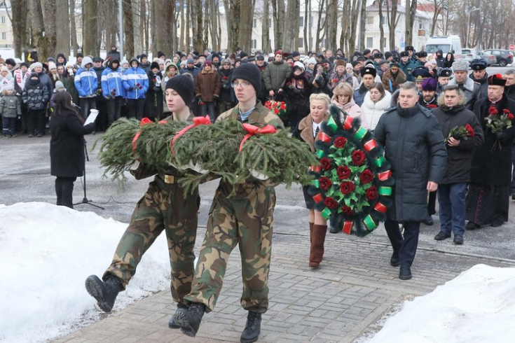 Члены Совета Республики Андрей Жамойда, Наталья Глинская, Дмитрий Захарчук приняли участие в митинге-реквиеме, посвященном Дню памяти воинов-интернационалистов