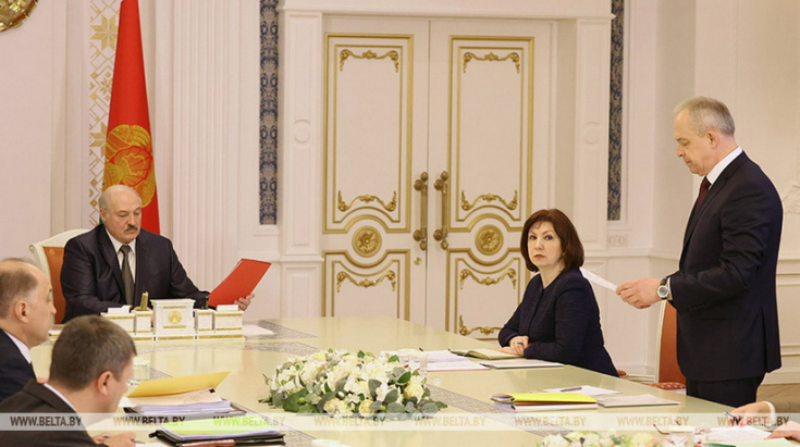 Н.Кочанова приняла участие в совещании у Главы государства по вопросам совершенствования законодательства о государственной службе