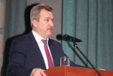 Член Совета Республики В.Полищук выступил перед работниками сферы культуры, образования, социального обслуживания населения Дрибинского района