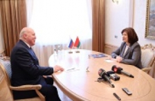 
 Председатель Совета Республики
Н.Кочанова встретилась с Государственным секретарем Союзного государства
Д.Мезенцевым 