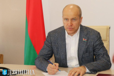 Член Совета Республики В.Байко провел личный прием граждан и прямую телефонную линию