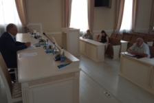 Член Совета Республики О.Слинько провел
личный прием граждан и «прямую телефонную линию»
