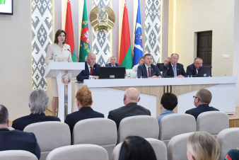Председатель Совета Республики Наталья Кочанова приняла участие в заседании Полоцкого районного исполнительного комитета