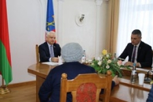 Член Президиума Совета
Республики С.Рачков провел выездной прием граждан и ряд встреч