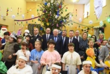 Член Совета Республики В.Маркевич принял участие в новогодней благотворительной акции «Наши дети»