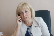 Член Совета Республики Э.Сороко провела «прямую телефонную линию» и личный прием граждан