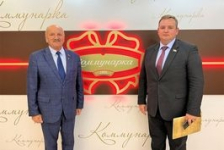 Член Совета Республики С.Анюховский провел встречу с заместителем 
председателя концерна «Белгоспищепром»