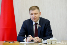 Член Президиума Совета Республики С.Сивец провел «прямую телефонную линию»