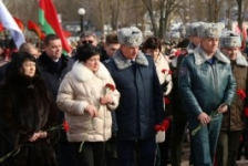 Члены Совета Республики А.Смоляк и т.Абель приняли участие в митинге, посвященном Дню памяти воинов-интернационалистов
