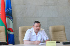 Член Совета Республики Ф.Яшков принял государственный экзамен