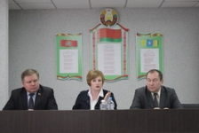 Член Совета Республики Н.Якубицкая встретилась с трудовым коллективом