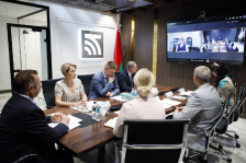 Виктор Ананич поделился опытом решения обращений, поступивших от граждан на личном приеме