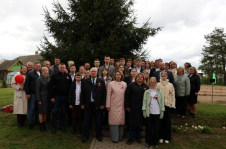 Член Совета Республики А.Багель принял участие в закладке яблоневого сада