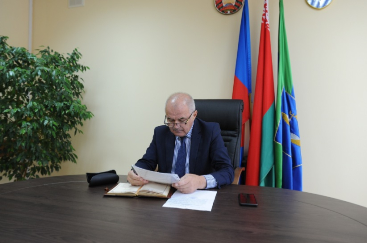 Член Совета Республики Г.Протосовицкий провел заседание Столинского райисполкома