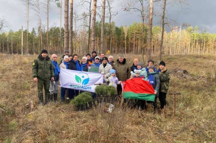 Член Совета Республики Л.Сапего приняла участие в республиканской акции «Дай лесу новае жыццё!»