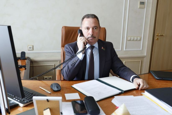 Член Совета Республики В.Ананич: прямые линии — действенный механизм укрепления доверия между государством и обществом