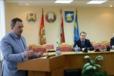 Член Совета Республики С.Анюховский провел встречу с представителями трудовых коллективов