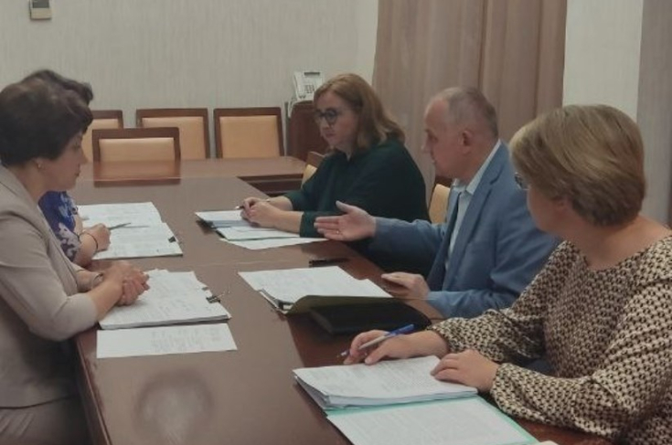 Член Президиума В.Татаринович провел рабочую встречу по обсуждению законопроекта