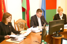 Член Президиума Совета Республики И.Старовойтова приняла участие в заседании Климовичского райисполкома, провела личный прием граждан и «прямую телефонную линию»