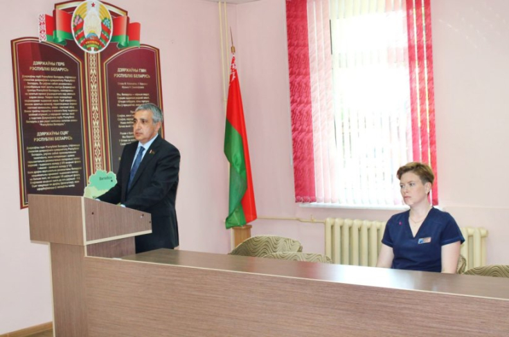 Член Совета Республики Г.Барсамян встретился с трудовым коллективом