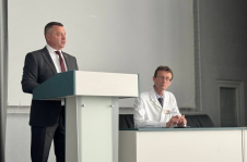 Член Совета Республики А.Горошкин провел встречу с коллективом Могилевской областной детской больницы