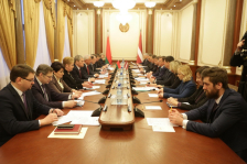 
М.Мясникович: «Беларусь
заинтересована в развитии сотрудничества с Латвией»