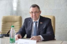 Член Совета Республики Ф.Яшков провел встречу в рамках единого дня информирования