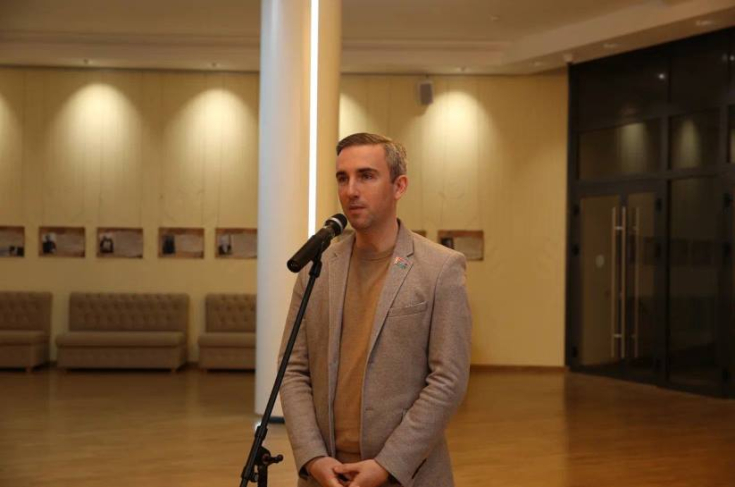 Член Совета Республики Г.Лапицкий принял участие в открытии фотовыставки «ОНИ ПОБЕДИЛИ — МЫ СОХРАНИМ»