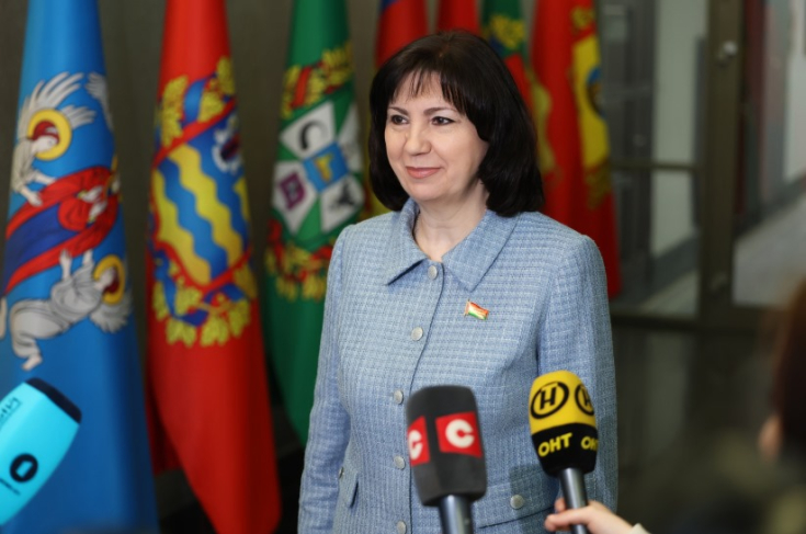 Держать руку на пульсе. Наталья Кочанова провела встречу с руководством и главами администраций районов г. Минска