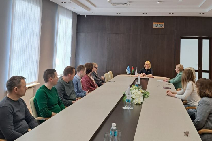 Член Совета Республики Е.Стальбовская провела собрание с коллективом филиала ОАО «Банк развития Республики Беларусь» в г. Гродно