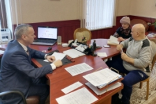 Член Совета Республики И.Гедич провел «прямую телефонную линию» и личный прием граждан