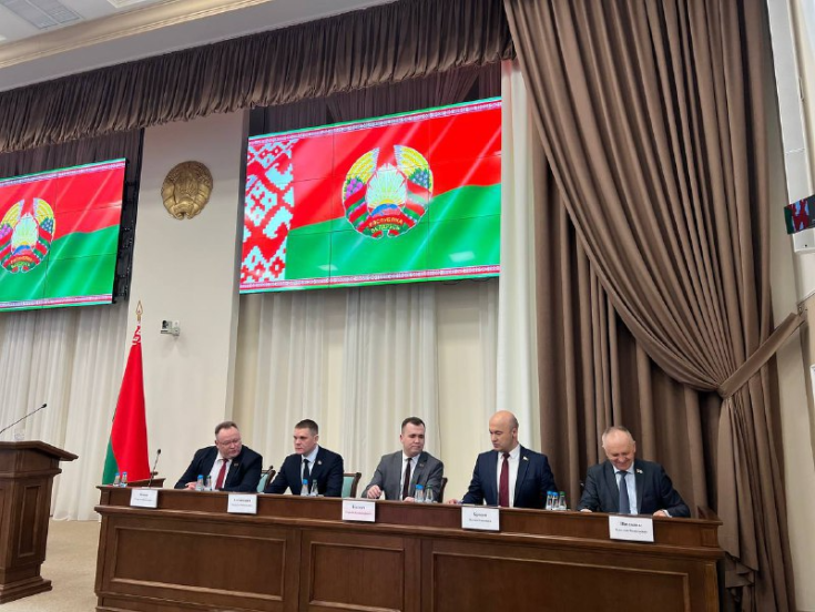 Член Президиума Совета Республики Роман Бродов принял участие в итоговой коллегии Министерства финансов