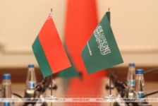 Член Совета Республики О.Руммо поздравил коллег-парламентариев Королевства Саудовская Аравия с национальным праздником