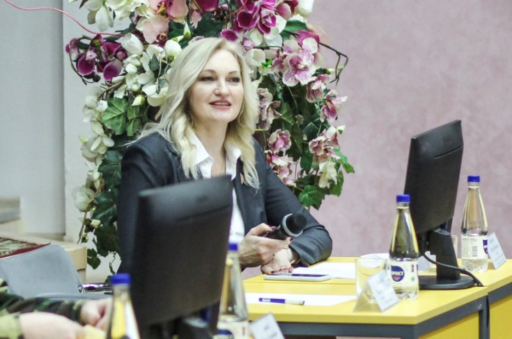 Член Совета Республики К.Капуцкая приняла участие в отчетно-выборной кампании профсоюзного актива в Молодечно