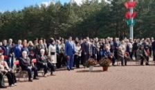 Член Совета Республики И.Головатый принял участие в мероприятиях ко Дню Победы