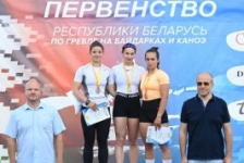 Член Совета Республики В.Байко поздравил победителей Первенства Беларуси по гребле на байдарках и каноэ


