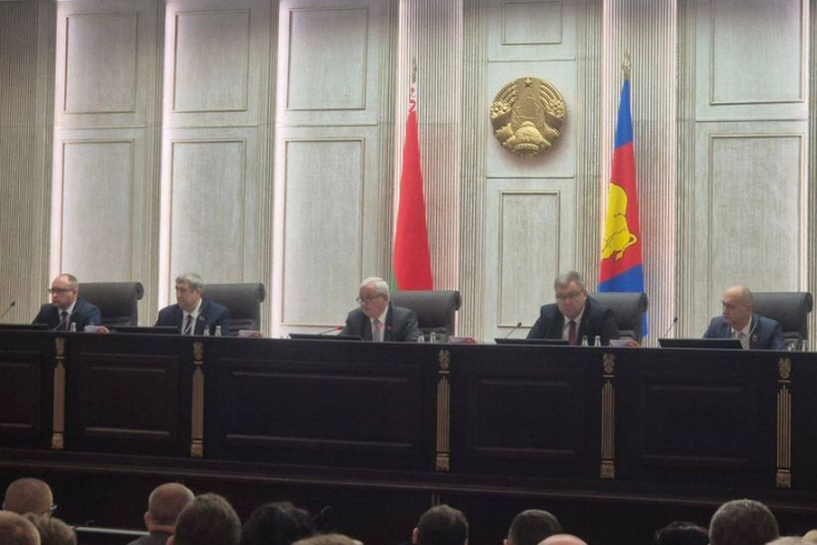 Член Совета Республики И.Брилевич принял участие в совместном заседании Брестского областного исполнительного комитета и областного Совета депутатов, провел сессию областного Совета депутатов двадцать девятого созыва
