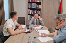 Член Совета Республики А.Коркотадзе провел 
прямую телефонную линию и личный прием граждан

