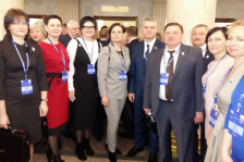 Член
Совета Республики А.Неверов принял участие в VIII
Съезде Федерации профсоюзов