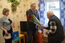 Член Совета Республики А.Бачило поздравил ветерана Великой Отечественной войны с днем рождения