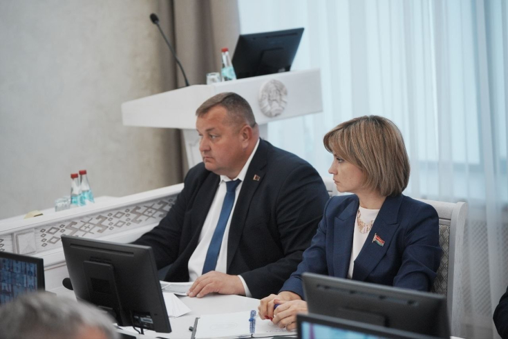 Ксения Пантюхова приняла участие в аппаратном совещании в Гомельском облисполкоме