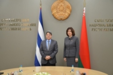 Председатель Совета Республики Н.Кочанова встретилась с Чрезвычайным и Полномочным Послом Республики Куба в Республике Беларусь С.Бенитесом