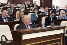 Член Президиума Совета Республики В.Лискович принял участие в парламентских слушаниях по вопросам развития национальной системы образования