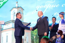 Член Совета Республики В.Ананич приветствовал участников фестиваля «Добрыя людзi» от имени Председателя Совета Республики Н.Кочановой