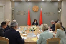 Председатель Совета Республики Н.Кочанова провела заседание экспертного совета