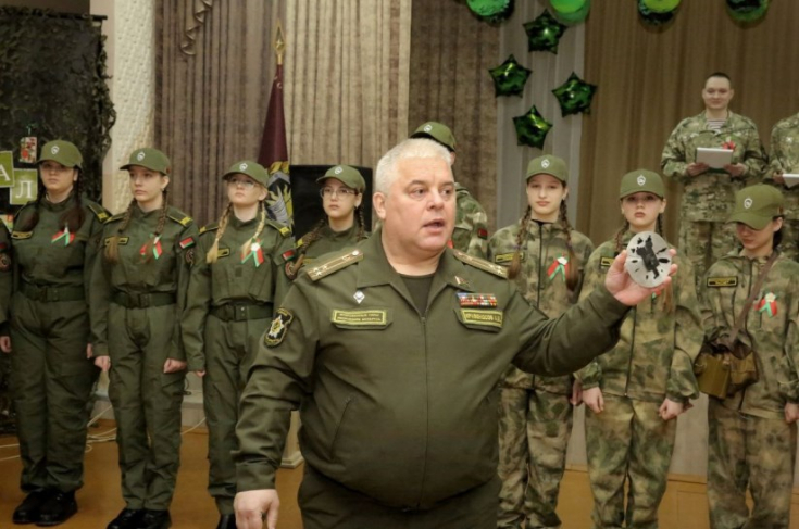 Член Совета Республики А.Кривоносов принял участие в открытии военно-патриотического клуба «Рассвет»